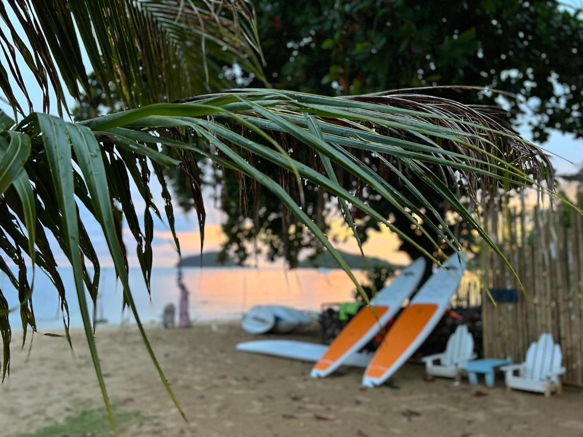 Baan Koh Mak Hotel Exterior photo