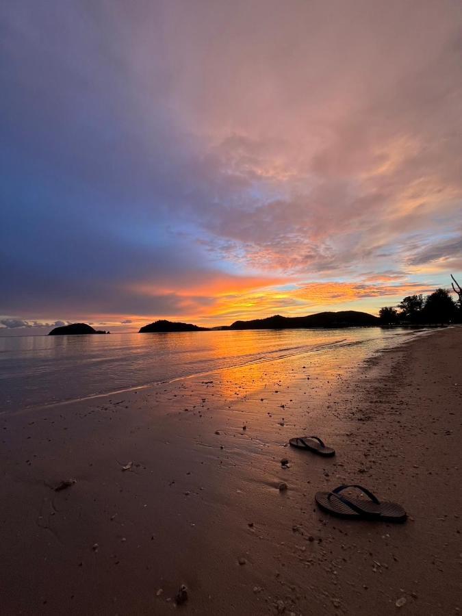 Baan Koh Mak Hotel Exterior photo