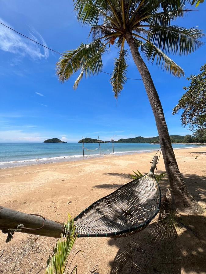 Baan Koh Mak Hotel Exterior photo