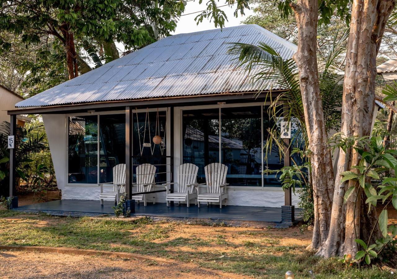 Baan Koh Mak Hotel Exterior photo